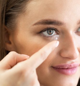 Los-lentes-de-contacto-pueden-afectar-tus-ojos Ojo humano / fotografía de ojos / cuidar los ojos