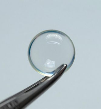 lentes-intraoculares-en-colombia